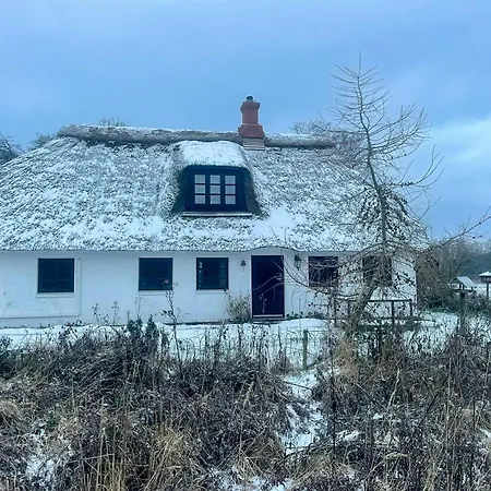 Vakantiehuis Thatched From 1877 On Langeland *